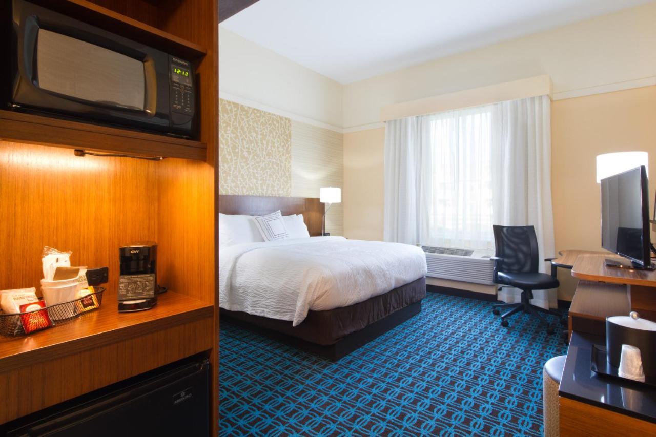 Fairfield Inn & Suites By Marriott Buffalo Amherst/University Exterior photo