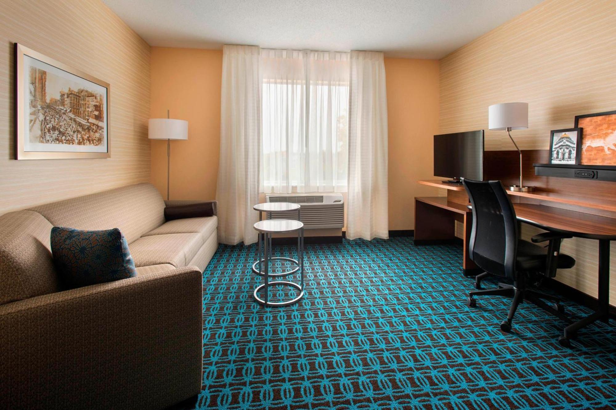Fairfield Inn & Suites By Marriott Buffalo Amherst/University Exterior photo